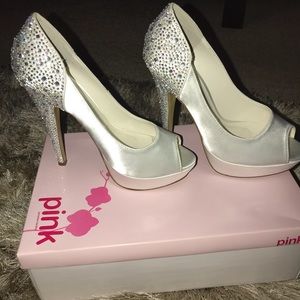 Wedding,Debutante cotillion,Pageant,Prom Quince 15